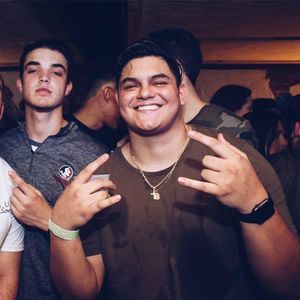 Meet your Posher, Eric